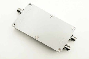 5G low PIM IP67 diplexer covering from 698-4200MHz for indoor or outdoor solutions